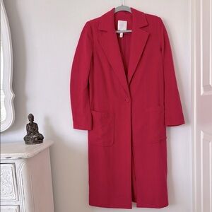 Pink Coat with Tailored Style and Notched Lapel